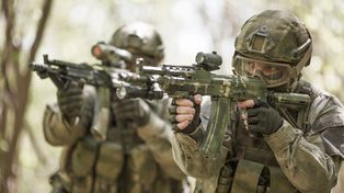 Wakacje z wojskiem 3, czyli szkolenie oraz wikt i opierunek + 6 tys. zł. Armia szuka chętnych