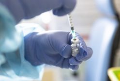 Odporność po szczepionkach Pfizer spada. Ozdrowieńcy są w wyjątkowej sytuacji