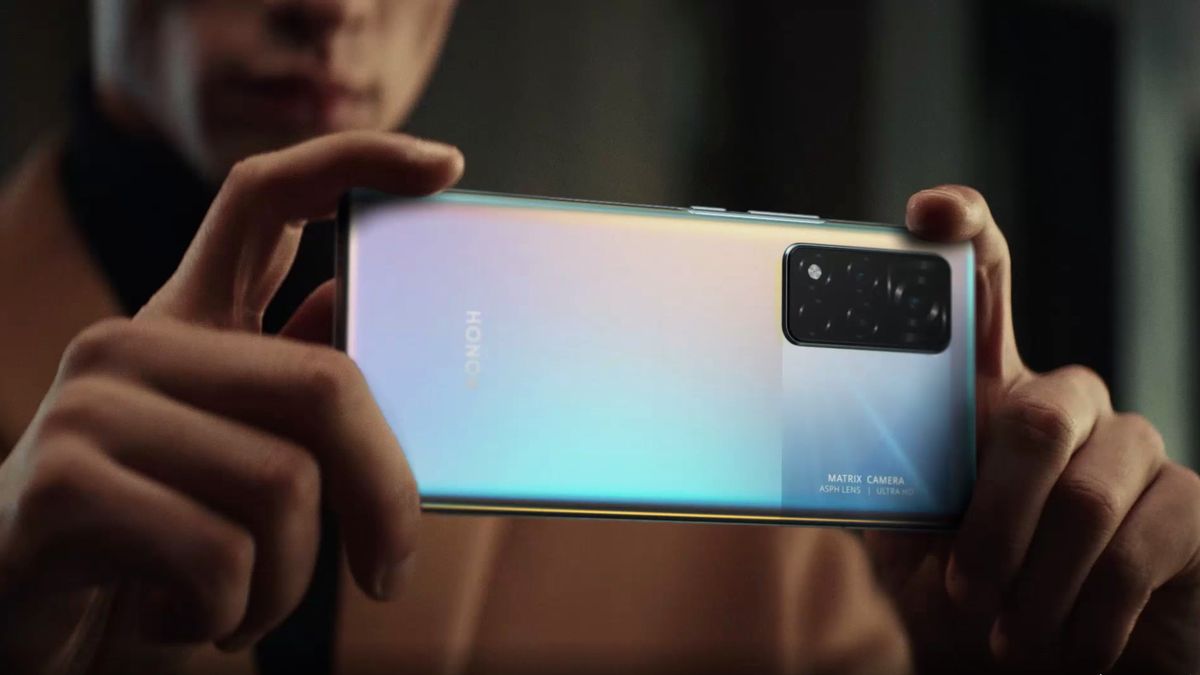 Honor V40 5G oficjalnie. Chińczycy odcinają się od Huaweia 1