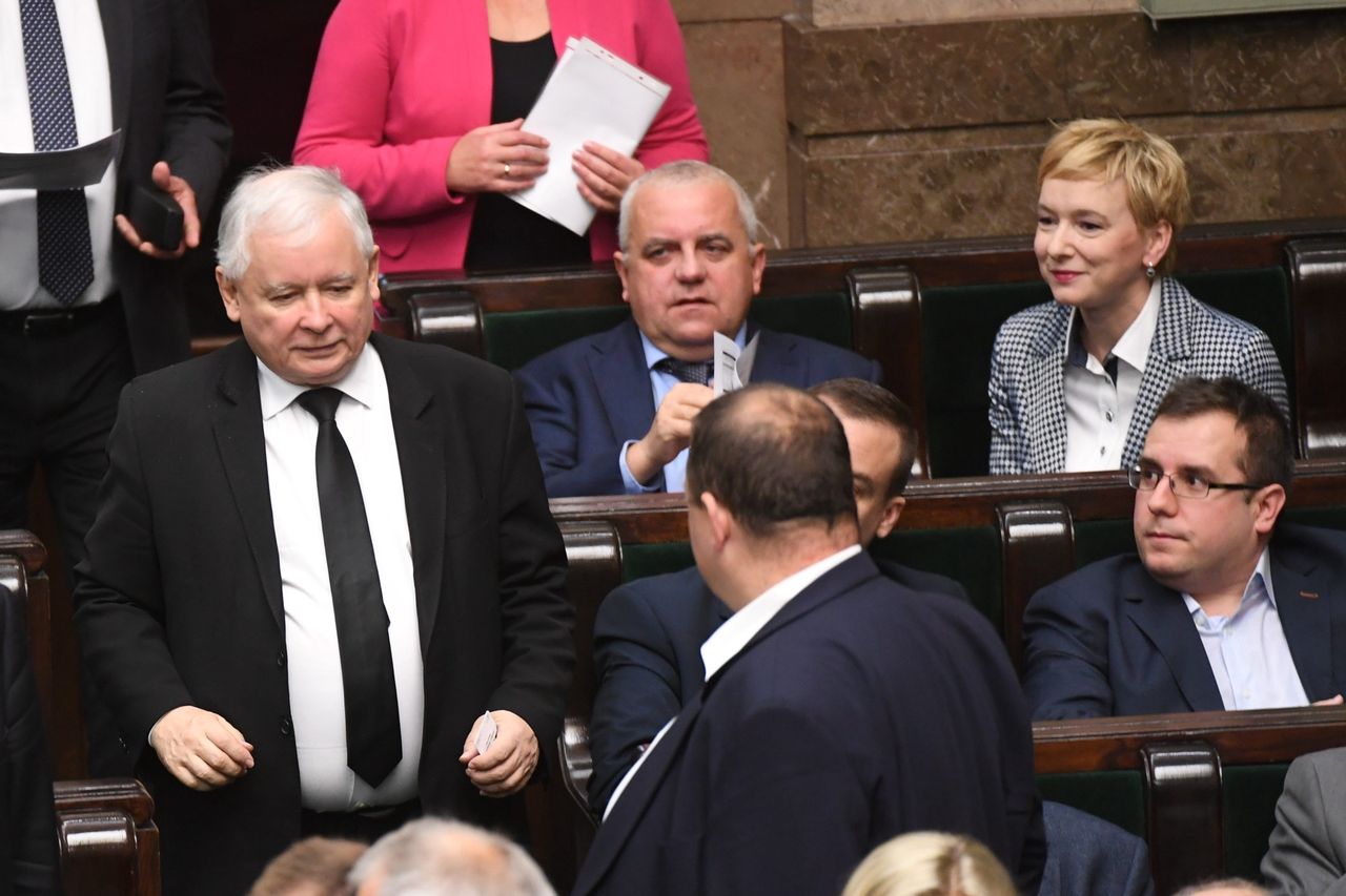 Były poseł PiS będzie bić się w klatce. Podano datę
