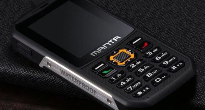 Manta TEL92413 Rocky - telefon ze wzmocnioną obudową za 249 zł (wideo)