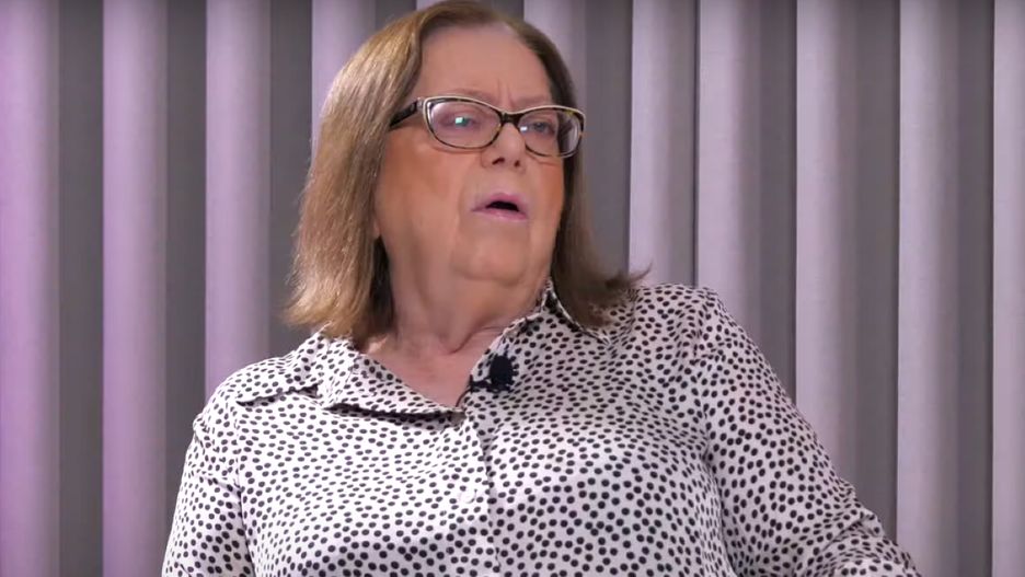 Elżbieta Zapendowska studiowała pedagogikę na Akademii Muzycznej w Warszawie