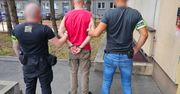 Łódź: Wyjął pistolet na ulicy i celował w kobietę w aucie