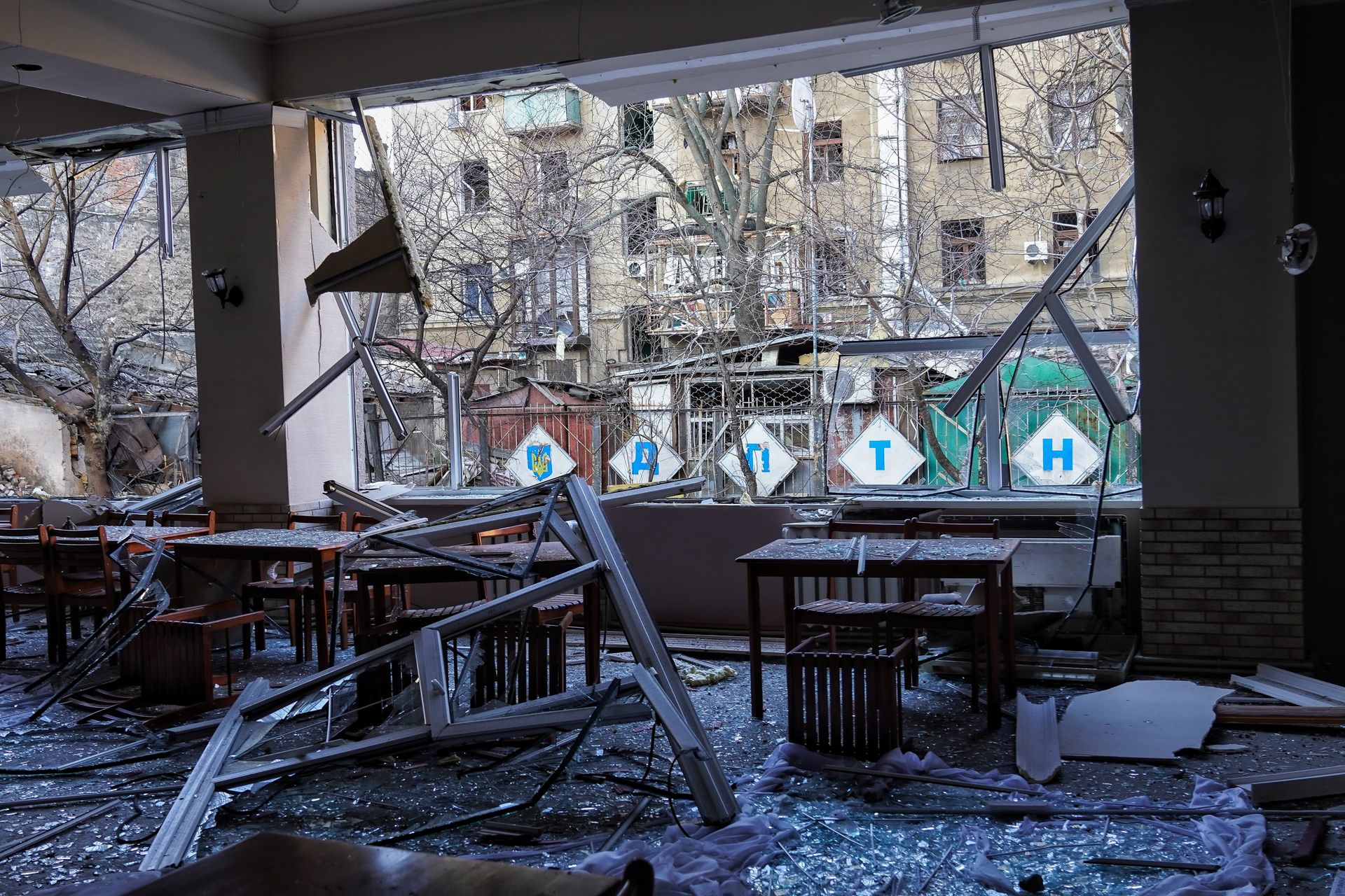 Zmasowany atak. Zełenski prosi o pociski. "Rosja musi zrozumieć"