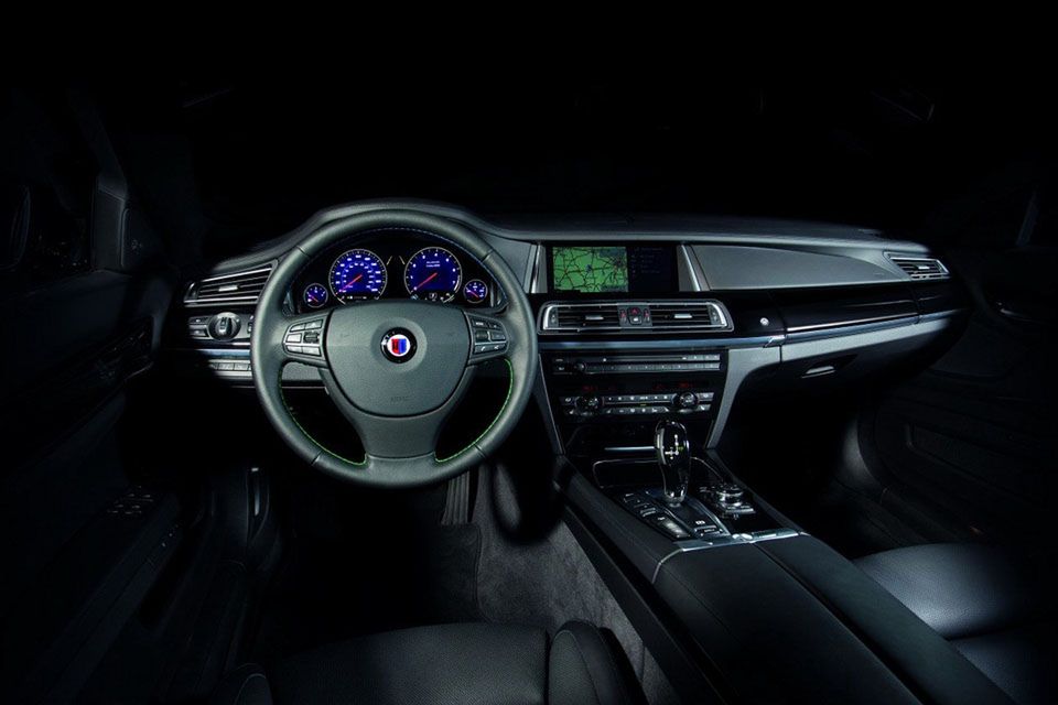 BMW serii 7 na rok 2013 - megagaleria niemieckiego okrętu flagowego 6
