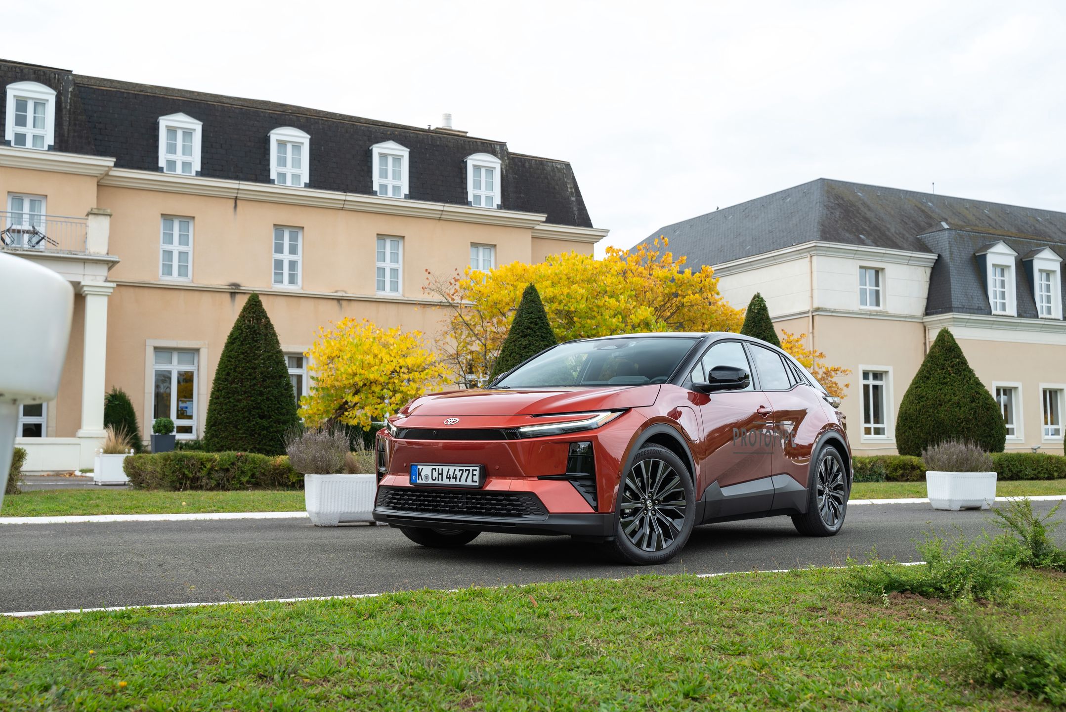 Toyota C-HR+