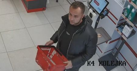 Ujęcie z Rossmanna. Pokazali twarz mężczyzny. Incydent z 12.01