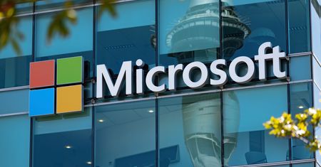 Microsoft zwolni 9 tys. osób. "Zmiany niezbędne do odniesienia sukcesu"