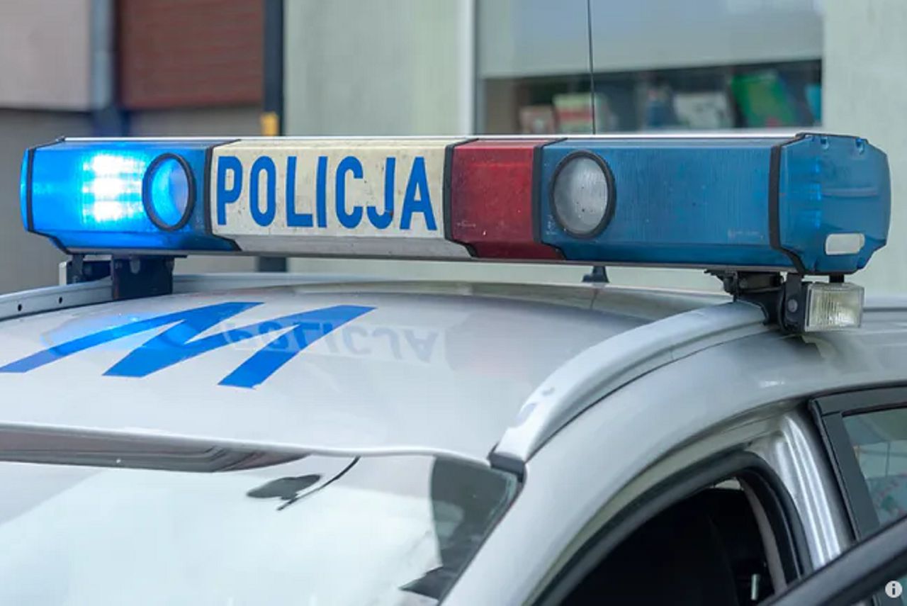 Policjanci zapukali do jej drzwi. O sprawie już zapomniała