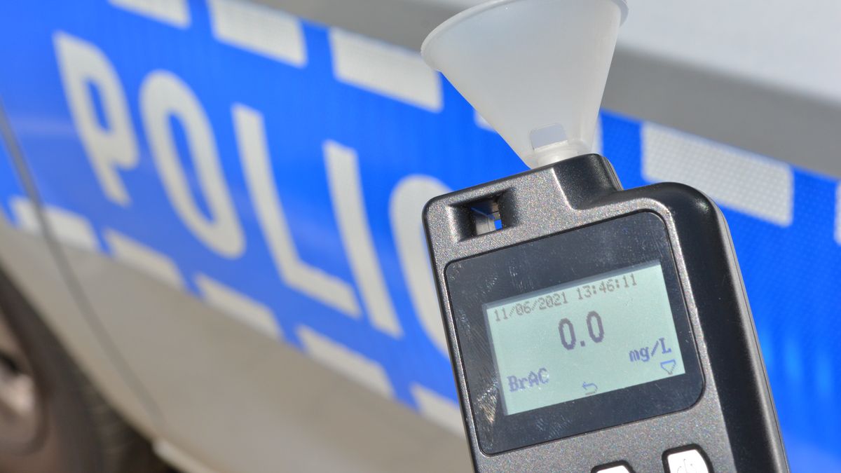 policja alkomat badanie trzeźwości kontrola 