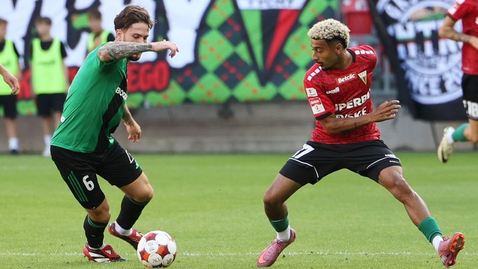 Po sześciu kolejkach na koncie łęcznian są trzy punkty (bilans: 0-3-3). Tyszanie mają dziewięć oczek (2-3-1)