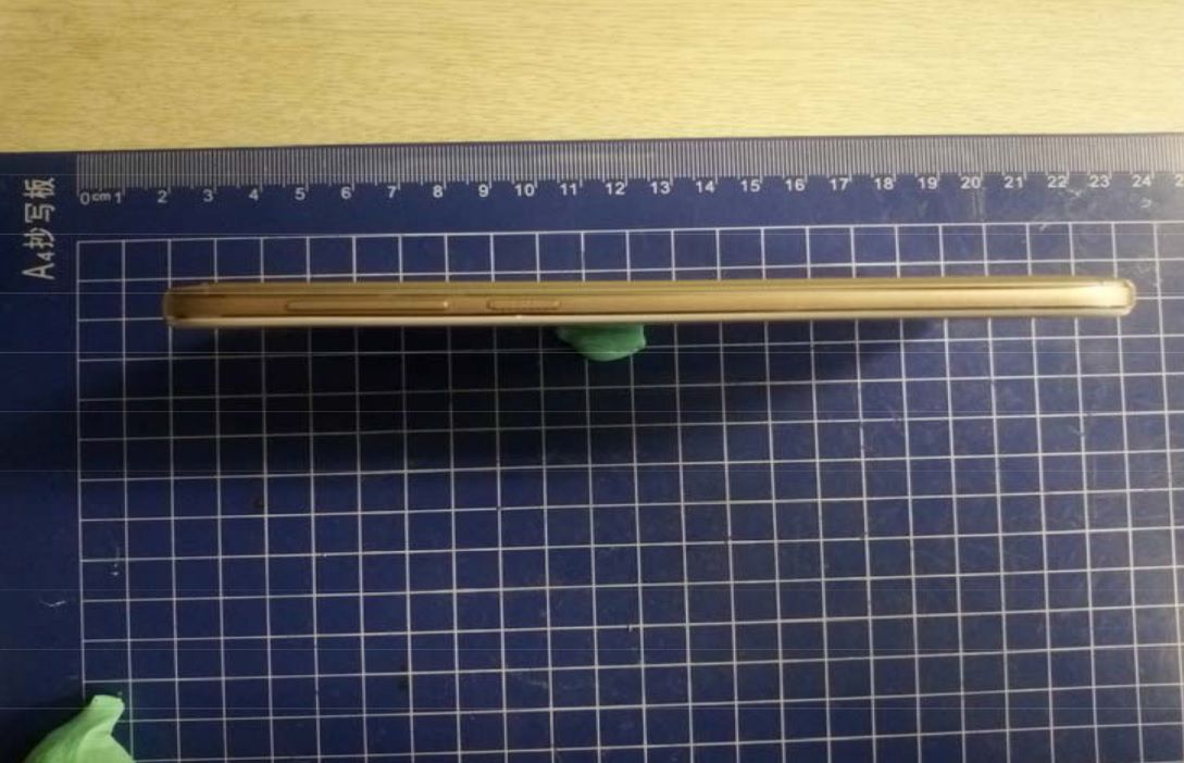 Alcatel Idol 5 już wkrótce. Wiadomo całkiem sporo 7