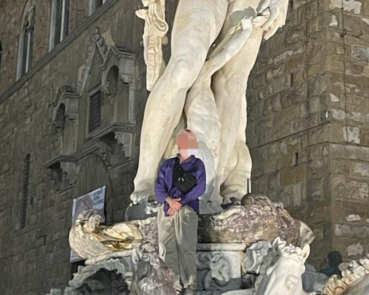 Niemiec, który zniszczył fontannę Neptuna we Florencji