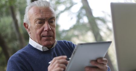 Tymczasowy profil zaufany dla seniorów. Podpowiadamy, jak założyć Profil 80+