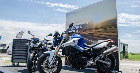 Autonomiczny motocykl BMW potrafi jeździć bez kierowcy. Oto mała rewolucja