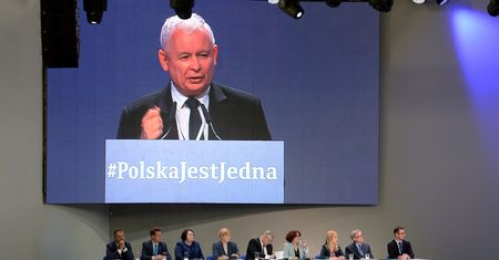 Ściągalność VAT nie zadowala Kaczyńskiego. Rząd dokręci śrubę jeszcze bardziej