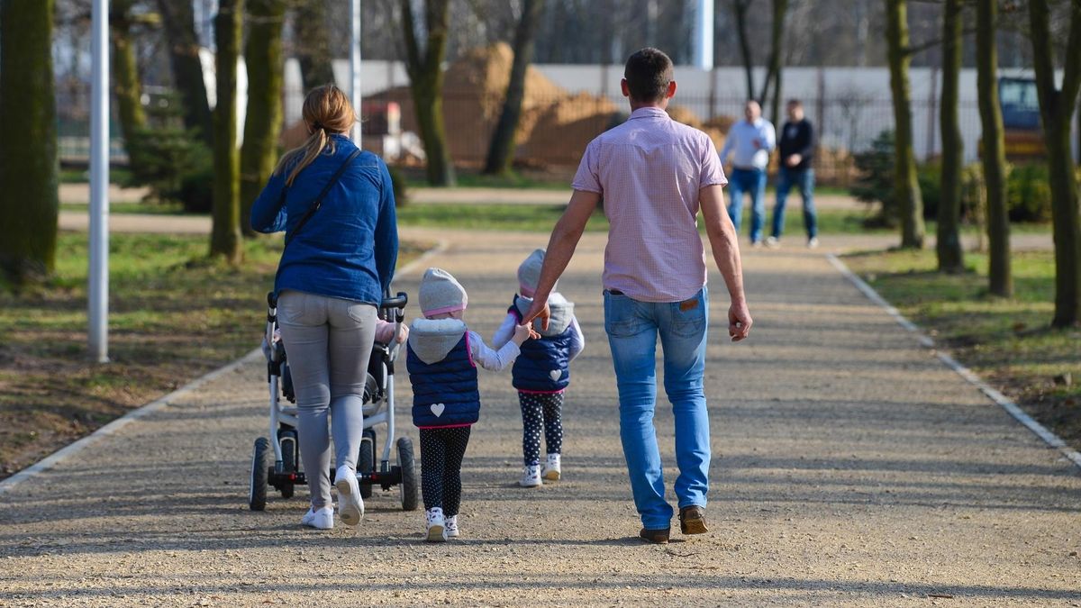 Rząd dosypie matkom do emerytury. Nawet jeśli nie pracowały.