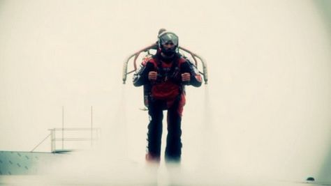 Rekord świata w lataniu jetpackiem (wideo) 1