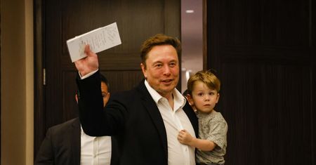 Elon Musk skończył dzień jako najbogatszy człowiek na świecie. Po raz pierwszy od pół roku