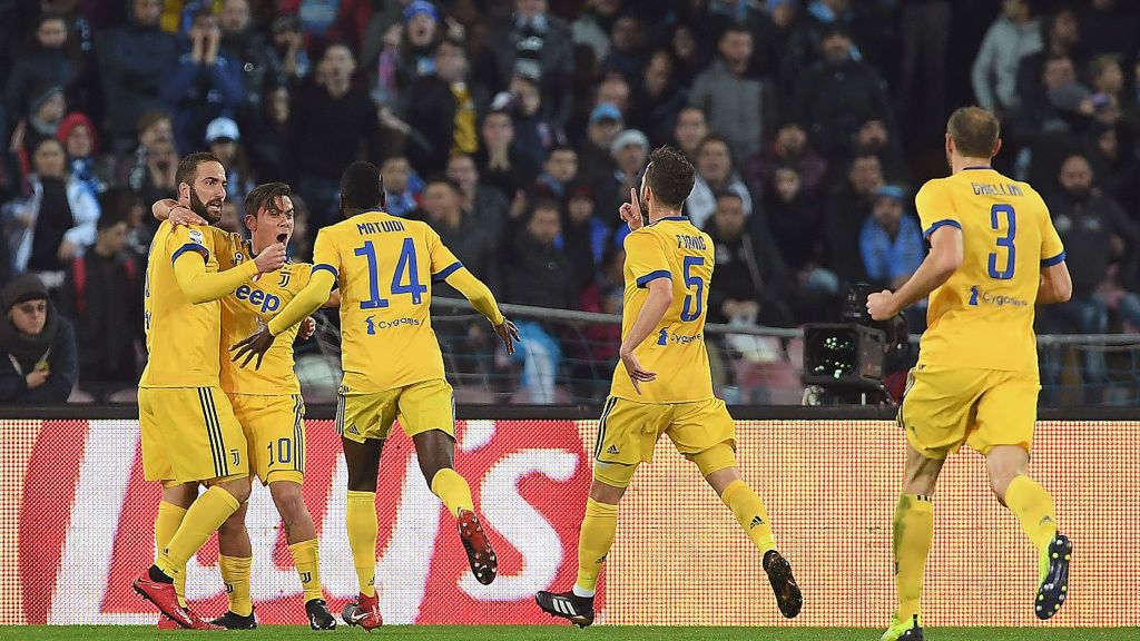 Zdjęcie okładkowe artykułu: Getty Images / Francesco Pecoraro / Na zdjęciu: piłkarze Juventusu Turyn cieszą się z bramki