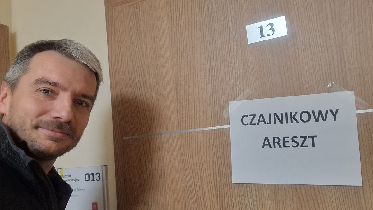 Całą sprawę w mediach społecznościowych opisał radny Przemysław Jagielski