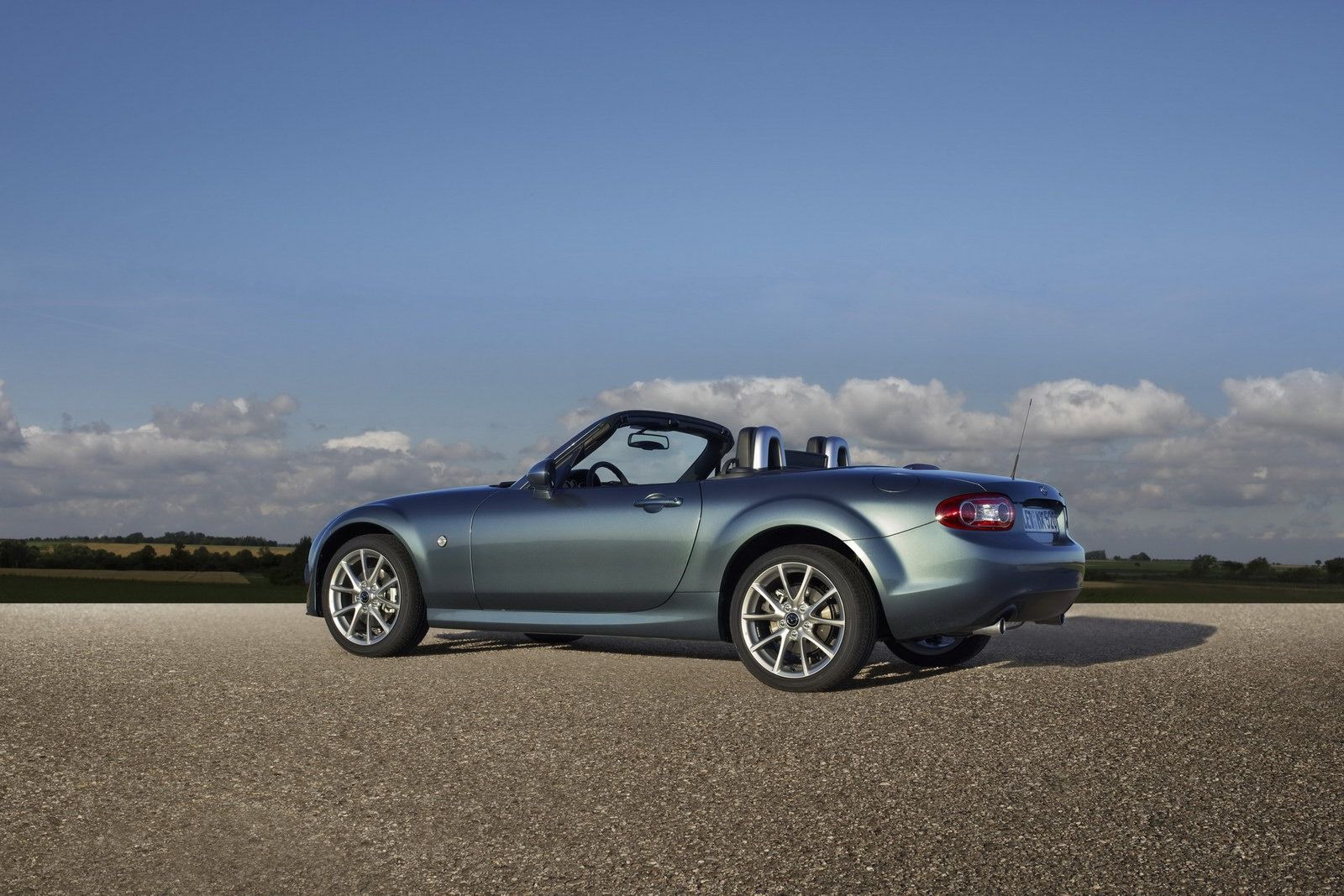 2013 Mazda MX-5 - kultowy roadster po kuracji odmładzającej [galeria] 7
