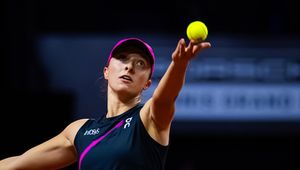 WTA Stuttgart. Gdzie oglądać mecz Iga Świątek - Jelena Rybakina? Czy będzie w TV? O której start?