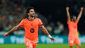 Osiem goli w meczu FC Barcelony. Rywal "Lewego" z hat-trickiem