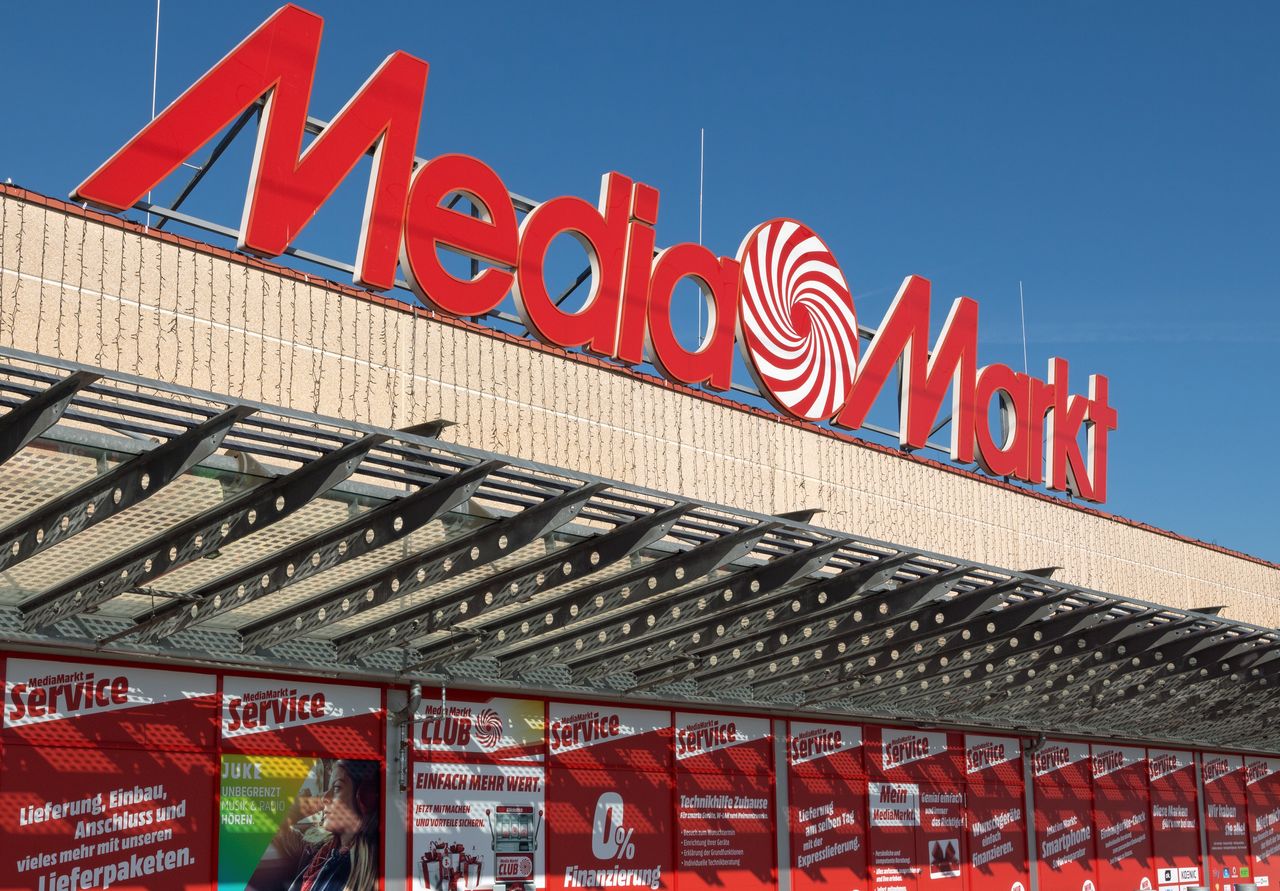 Parownica do ubrań tańsza o 50 proc. Promocja w MediaMarkt