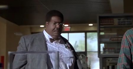 Co za powrót kultowej komedii! Eddie Murphy w 8 rolach i Janet Jackson na ekranie. Gdzie i o której obejrzeć?
