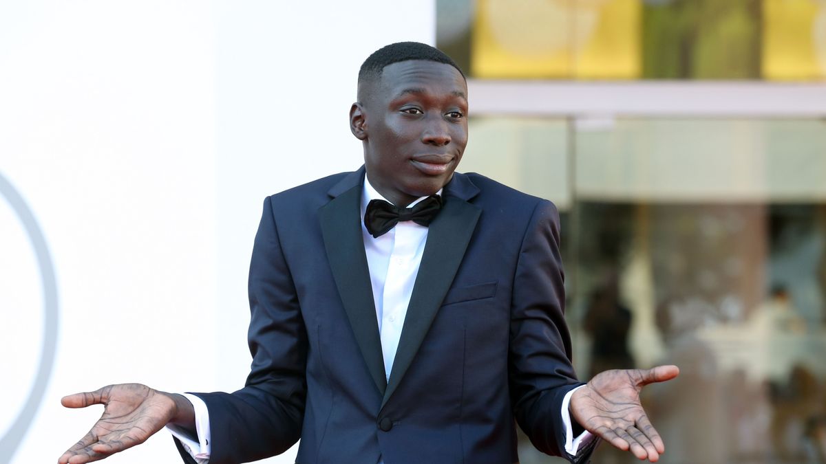 W trzy lata podbił świat swoim TikTokiem. Kim jest Khaby Lame?