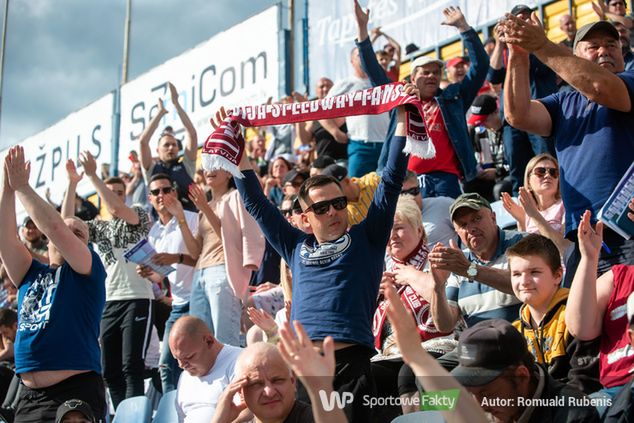 Łotewscy kibice kochają żużel