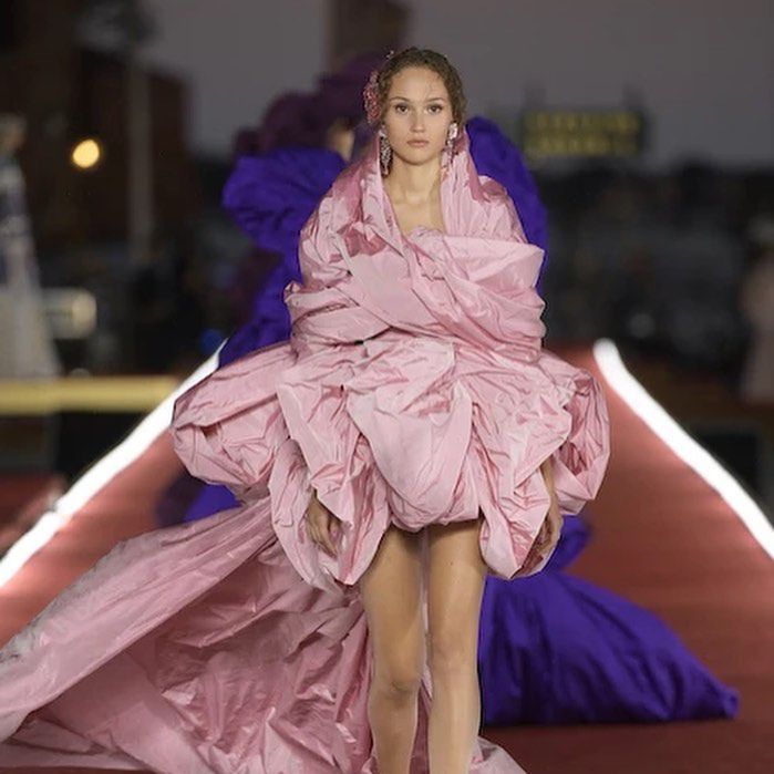 Mikołaj Krawiecki z Top Model z dziewczyną Michaliną