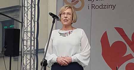Była kurator oskarża Hołownię. Nazwała go "neo-marszałkiem"