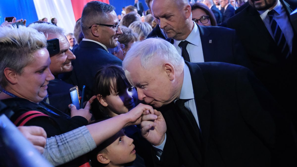 Poland Prepares For Parliamentary Elections
CHELM, POLAND - OCTOBER 11: Jaroslaw Kaczynski, leader of the right-wing Law and Justice (PiS) political party, greets supporters after attending a PiS election rally on the last day of campaigning on October 11, 2019 in Chelm, Poland. Poland is due to hold parliamentary elections on October 13 and so far Law and Justice has a strong lead with approximately 44% in pre-election polls. (Photo by Sean Gallup/Getty Images)
Sean Gallup