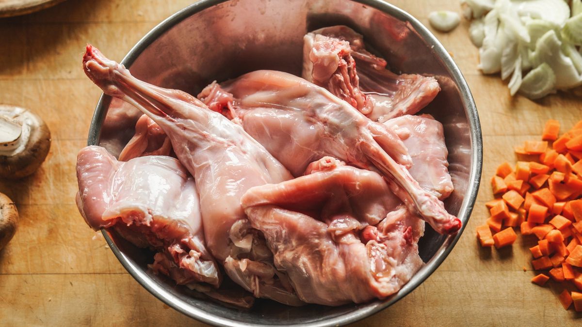 Chude, delikatne i pełne białka. To mięso wciąż jest niedocenian