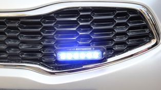Porzucili auto i próbowali uciec policji