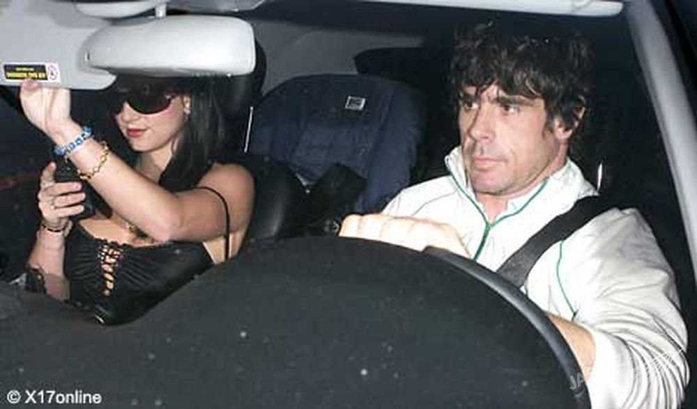 Britney Spears i John Sundahl