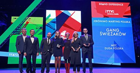 13 złotych, 26 srebrnych oraz 16 brązowych statuetek zostało wręczonych laureatom Effie Awards