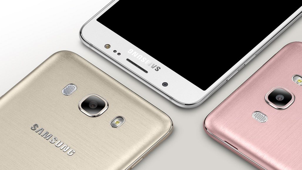 Samsung Galaxy J7 (2016) i J5 (2016) oficjalnie 1