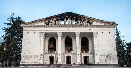 Został zbombardowany ponad trzy lata temu. Odbudowano słynny obiekt