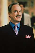 John Cleese twoim lokajem