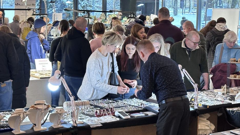 Giełda Minerałów i Skamieniałości w KCK w niedzielę, 23 listopada. Zobacz, kto odwiedził tę wystawę