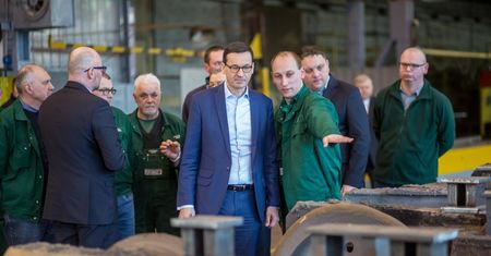Polska coraz niżej w rankingach wolności biznesu i jakości życia. Rząd ma wytłumaczenie