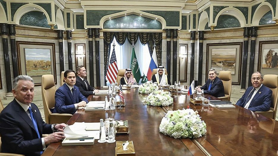 Rosyjska delegacja poknociła się o krzesło