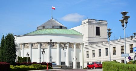 O tych przepisach mówi się już od dawna! Zlikwidują "kolesiostwo"?