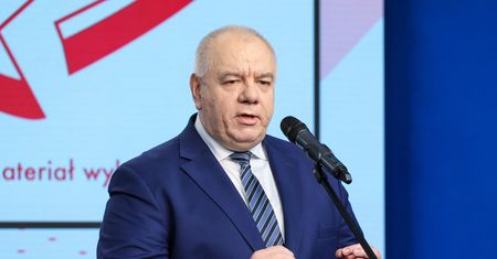 Sasin o polityce rządu: próba wpędzenia Polaków w jakiś obszar nędzy