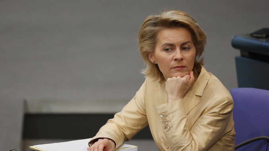 Sondaż: Unia Europejska nie poradziła sobie z pandemią / Na zdjęciu Ursula von der Leyen, przewodnicząca Komisji Europejskiej