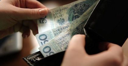 Wynagrodzenie minimalne. Przyszłoroczna podwyżka nie spowoduje straty świadczenia alimentacyjnego