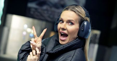 Uwaga! Doda UCZY SIĘ STRZELAĆ! (FOTO)